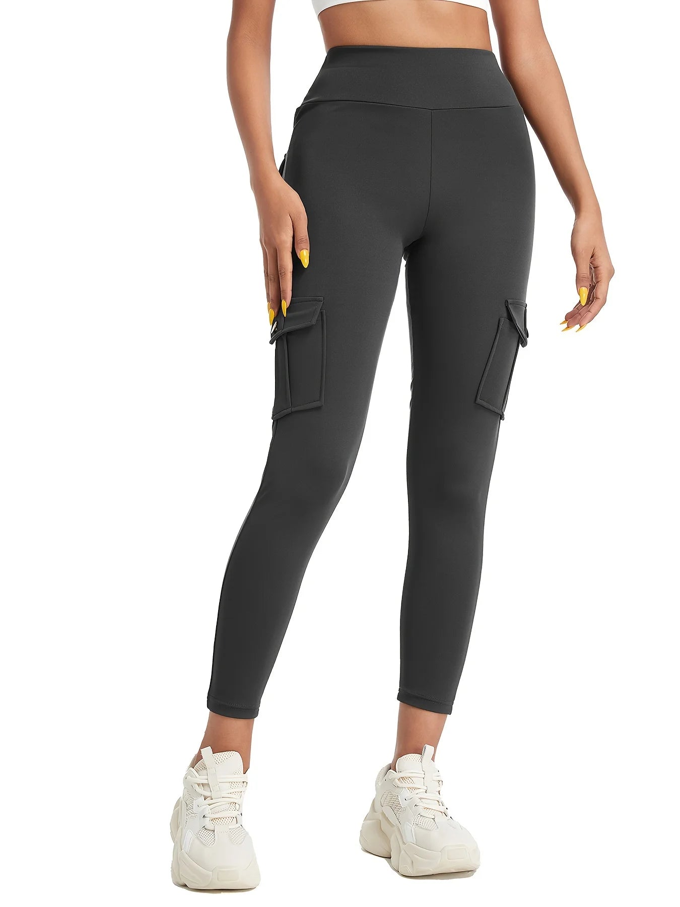 Elevate Your Workout with Our Seamless High-Waist Yoga Cargo Leggings for Women – Stylish with Pockets and Hip Lifting Design!