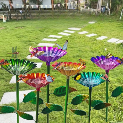 1Pcs Iron Rustproof Outdoor Ground Stake with Teacup Bee Design Durable Waterproof Metal Art for Garden/Lawn Decor
