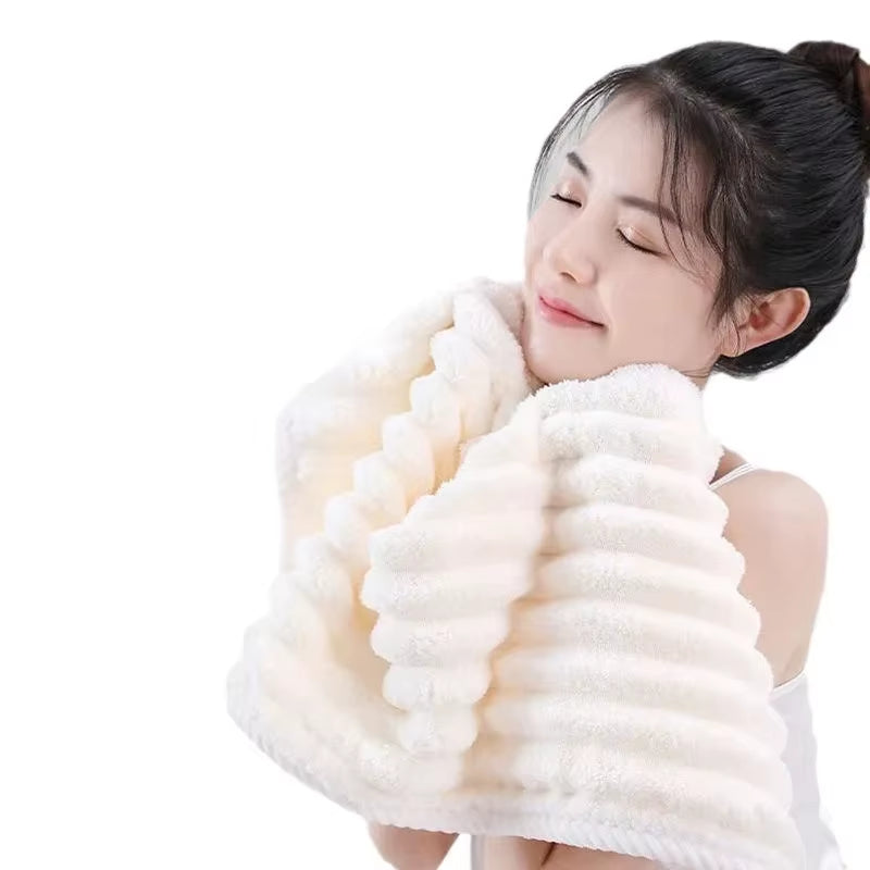 Luxurious Thick Coral Fleece Bath Towel - Ultra Absorbent & Quick Drying for Ultimate Comfort